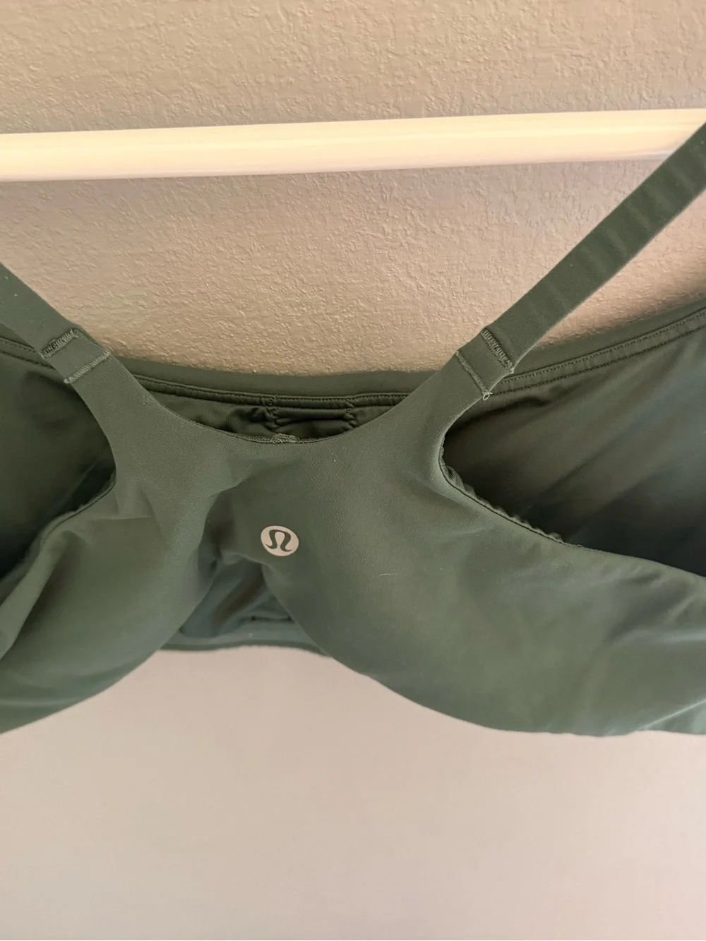Lululemon Wunder Train Strappy Racer Bra
